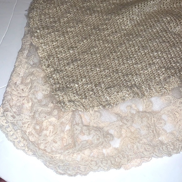 Maxumi size M ivory tan BOHO slubbed knit A-line lace bottom pullover sweater - Picture 9 of 13